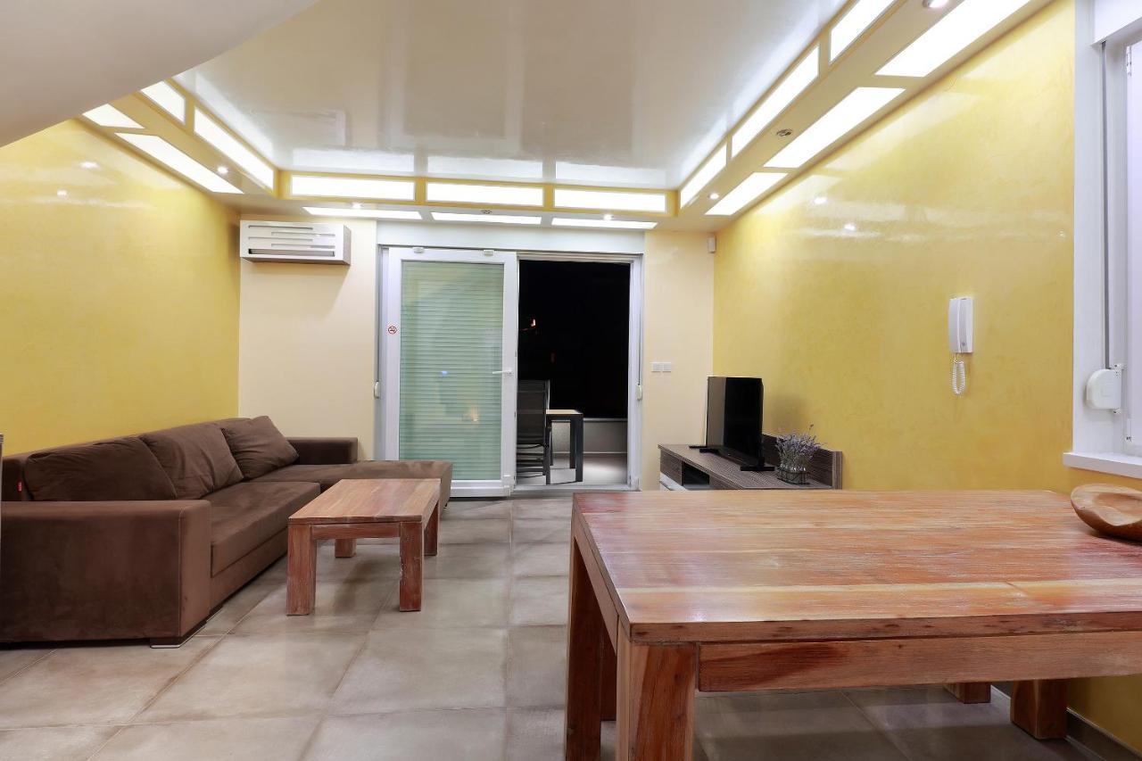 Villa Mainz Novalja Luaran gambar